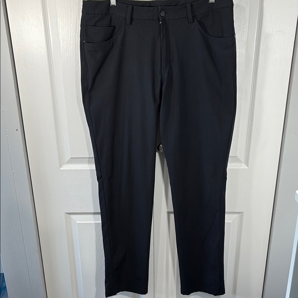 lululemon athletica Black ABC pants - Picture 2 of 9